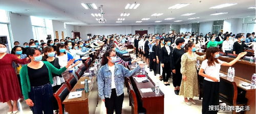 防城区人民医院举办服务礼仪与医患沟通专题讲座，提升人文关怀与服务质量